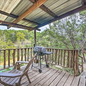 Cozy Davis Cabin With Deck - Nestled By Honey Creek!ヴィラ Exterior photo