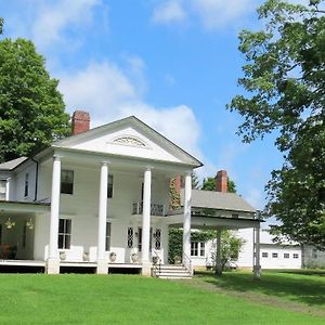 Granville House グレート・バリントン Exterior photo