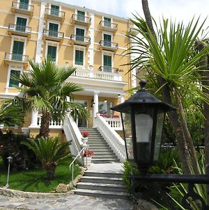 ホテルMorandi サンレモ Exterior photo