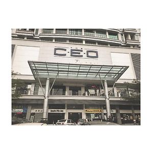 The Ceo Suites By Zenbnb バヤンレパス Exterior photo