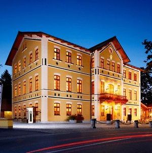 Hotel & Restaurant Waldschloss パッサウ Exterior photo