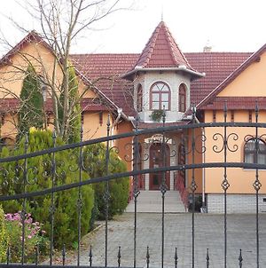 ホテルHegyi Panzio Szilvásvárad Exterior photo