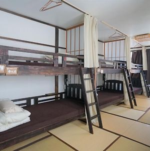 ホテルSansan Yuzawa -Dining & Backpackers- Exterior photo