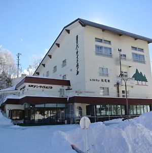 志賀リバーサイドホテル 山ノ内町 Exterior photo