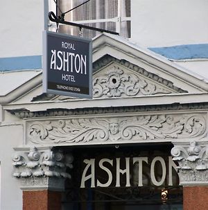 Royal Ashton Hotel トーントン Exterior photo