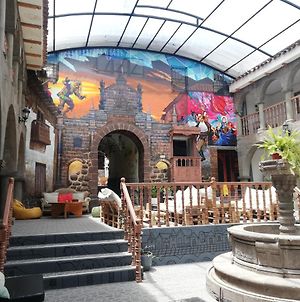 Milhouse Hostel Cusco クスコ Exterior photo