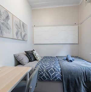 Boutique Private Rm 7 Min Walk To Sydney Domestic Airport - Sharehouse 109R4ヴィラ Exterior photo
