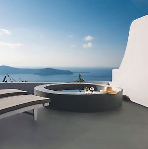 レメッゾ ヴィラス Santorini Island Exterior photo