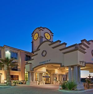 Holiday Inn Express & Suites Tucson Mall Exterior photo
