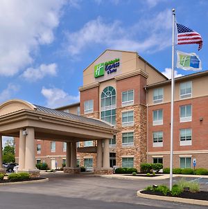 Holiday Inn Express & Suites Cincinnati - メイソン Exterior photo