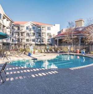 La Quinta Inn & Suites By Wyndham Flagstaff フラッグスタッフ Exterior photo