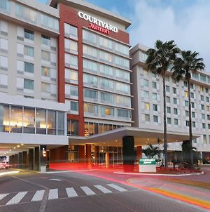 ホテルCourtyard By Marriott Panama Multiplaza Mall Exterior photo