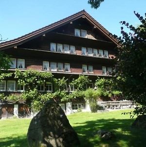Sankt Peterzell Gast- & Ferienhaus Frohheimヴィラ Exterior photo