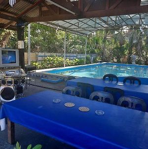 Spacious 4Br Hotspring Resort In Pansol カランバ Exterior photo