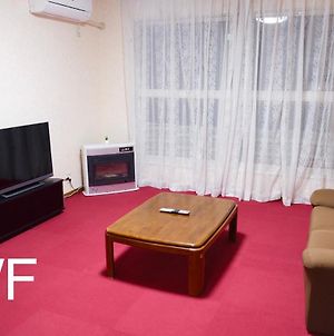 Furano House, Near Jr Station, Whole 2F Apartment, 3 Bedrooms, Max 8Pp - 6 Adults 2 Kid, Onsite Parking Exterior photo