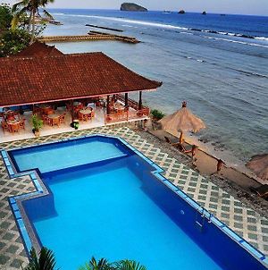 The Rishi Candidasa Beach Resort Exterior photo