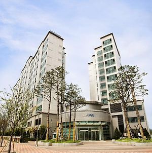 ソウル特別市Dmc Villeアパートメント Exterior photo
