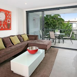 Back Of The Block Bulimba - Executive 3Br Bulimba Apartment With Leafy Outlook ブリスベン Exterior photo