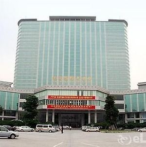 ホテルLung Chuen International 東莞市 Exterior photo