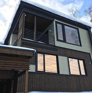 富良野市冬の木アパートメント Exterior photo
