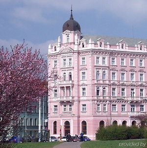 ホテル オペラ プラハ Exterior photo