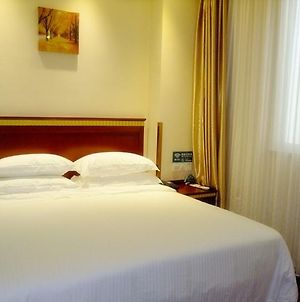 Greentree Inn Wuxi Dongting Leather City Express Hotel Exterior photo