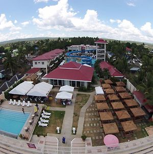 Cml Beach Resort And Water Park Lemery Exterior photo