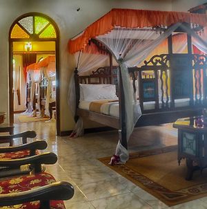 タウシ パレス ホテル Zanzibar Exterior photo