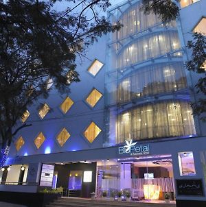 ブルペタル ホテル バンガロール Exterior photo