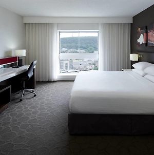 Delta Hotels By Marriott モントリオール Exterior photo