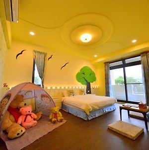 Flower Forest Homestay 吉安郷 Room photo