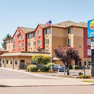 Comfort Inn And Suites Portland Airport Exterior photo