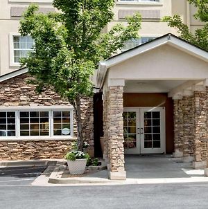 Microtel Inn & Suites By Wyndham Atlanta/Perimeter Center アトランタ Exterior photo