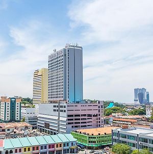 ホテルRamada Plaza Melaka Exterior photo