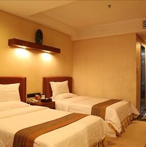 Wanhuilai Grand Hotel 恵州市 Room photo