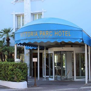 Vittoria Parc Hotel バーリ Exterior photo