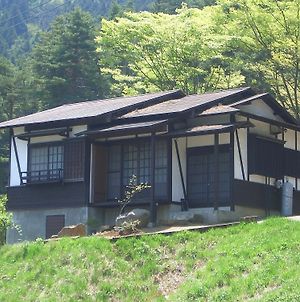 ホテルYasuragino Bettei Shikitei 富士吉田市 Exterior photo