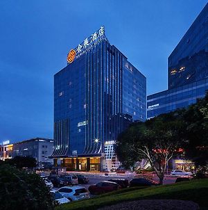 Guilin Exhibition International Hotel 桂林 Exterior photo