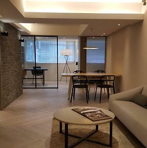 3 Bedrooms And 1 Study And 3 Bathrooms Near Taipei 101 & Mrt Exterior photo