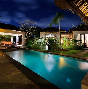 The Bali Bay View Hotel Suites & Villas ヌサドゥア Exterior photo