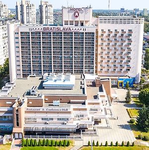 ホテルブラチスラバ キエフ Exterior photo