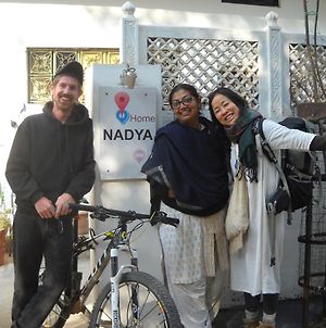 Nadya Homestay For Female & Family ジャイプール Exterior photo